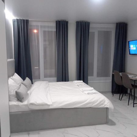Pure Apartments Vip 4 리비프 외부 사진